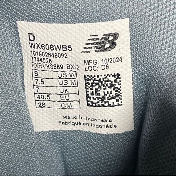 New Balance 608v5 Women's White Wide Leather Sneakers Size 9D - Picture 2 of 16